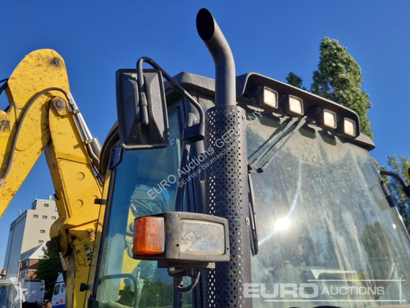 Bagr New Holland