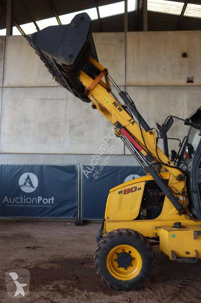 Tractopelle New Holland B80B-SS