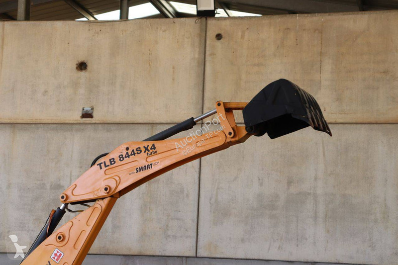 Tractopelle Terex TLB 844SX4