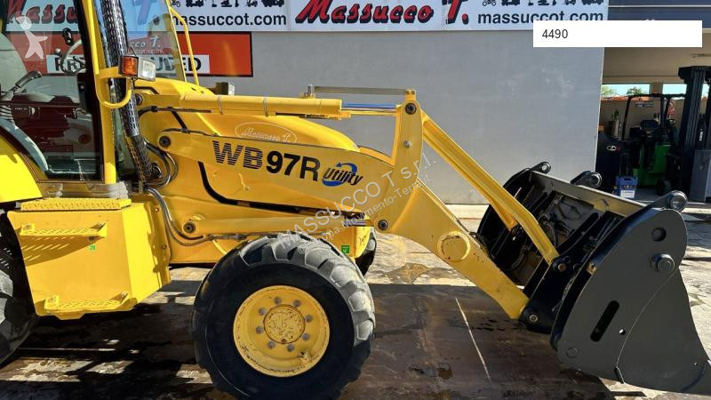 Terna Komatsu
