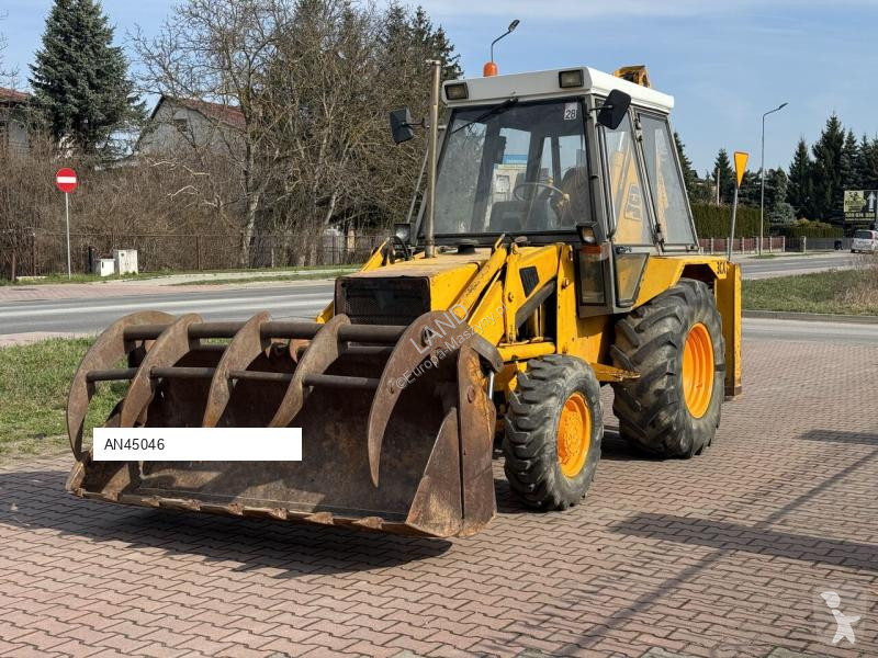 Retroescavadora JCB 3CX