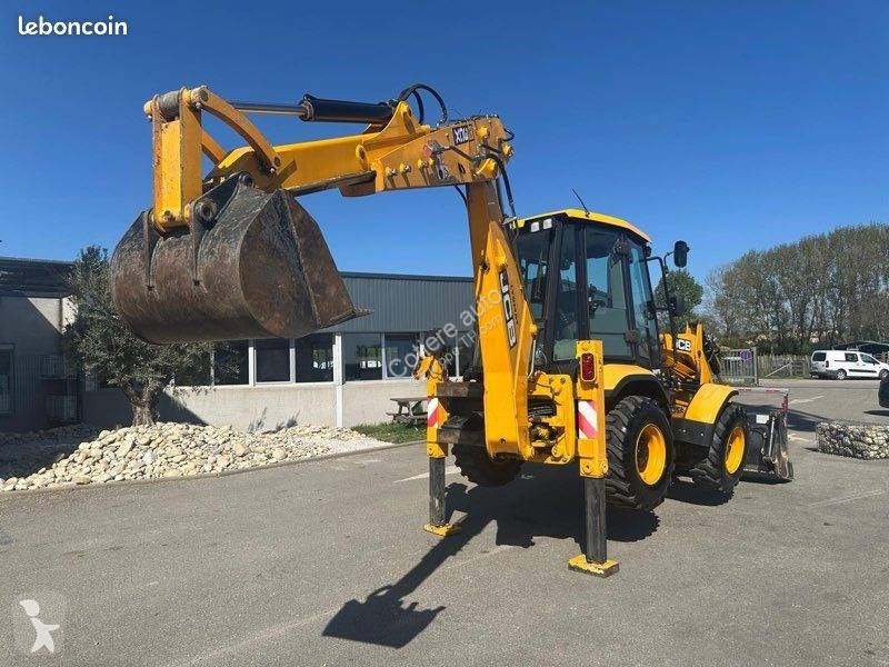 Retroescavadora JCB