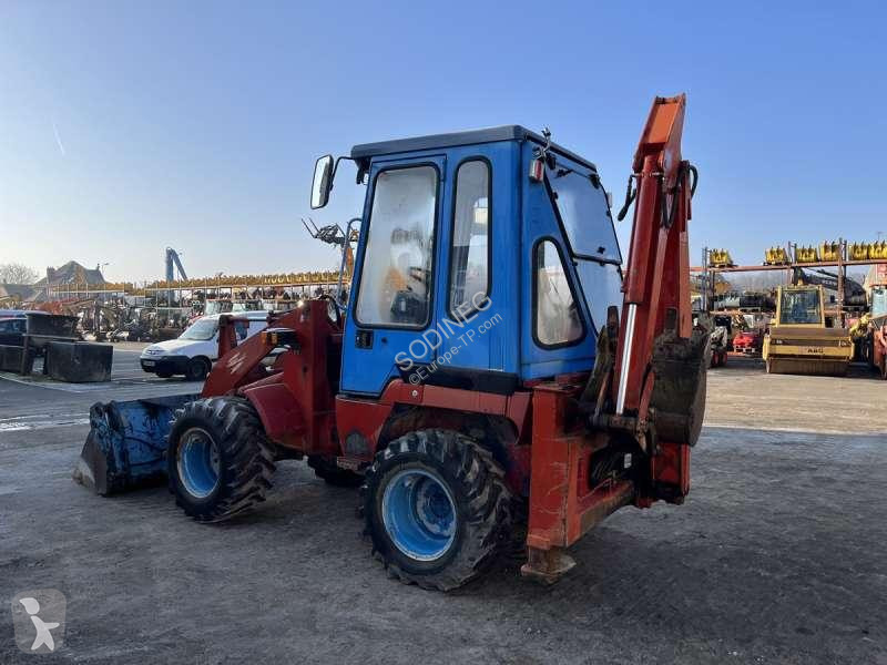 Retroescavadora Kubota