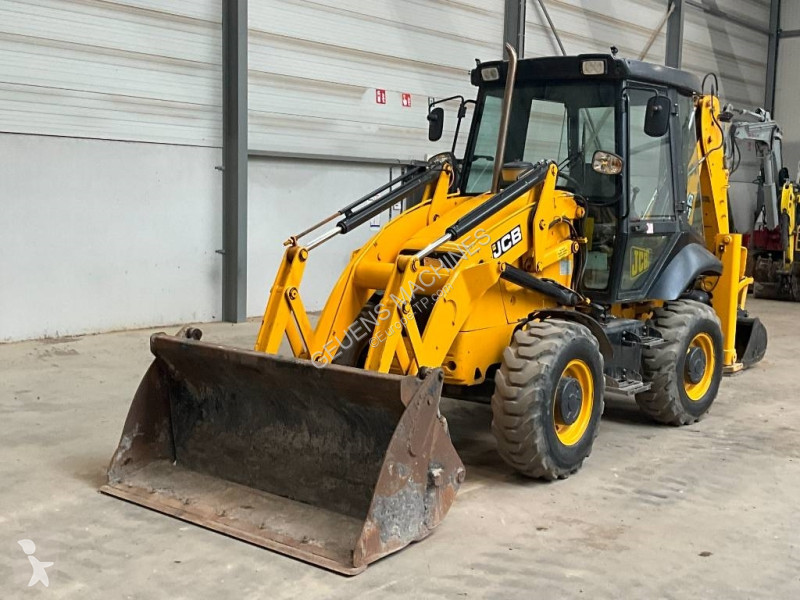 Retroescavadora JCB 2 CX Streetmaster 4 WS