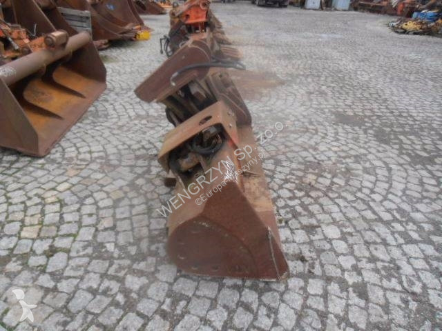 Rýpadlo-nakladač  ŁYŻKA SKARPÓWKA HYDRAULICZNA...