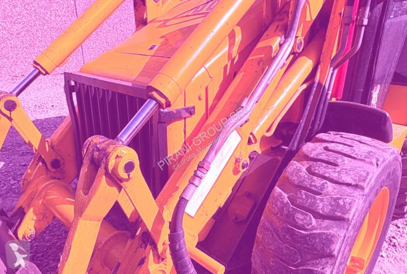 Retroexcavadora JCB