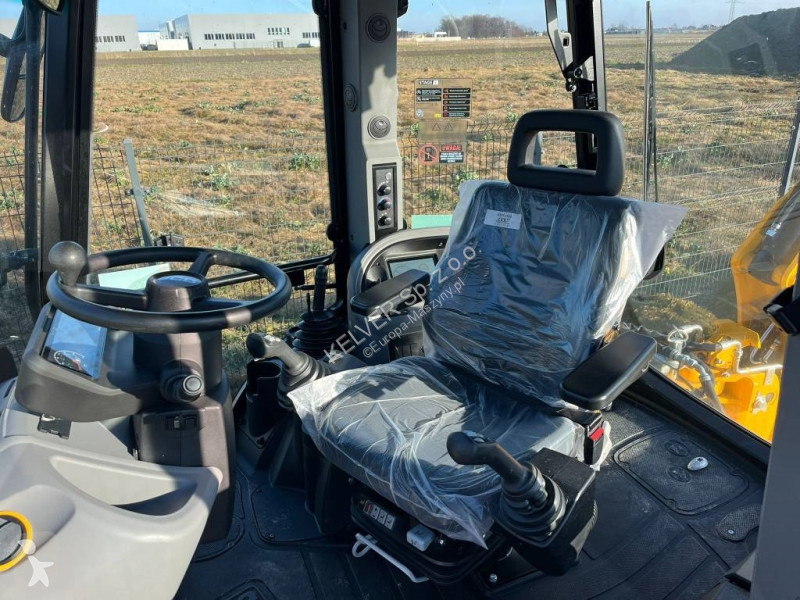 Rýpadlo-nakladač JCB 3CX PLUS * NEW unused *...
