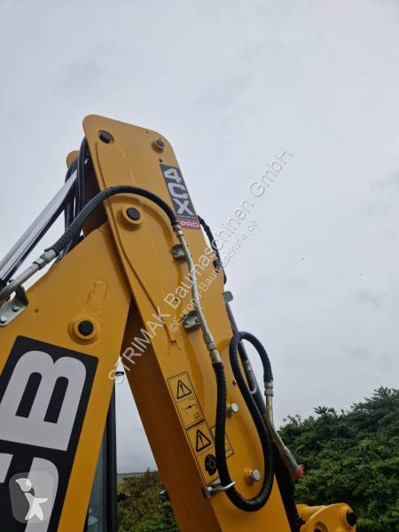 Bagr JCB