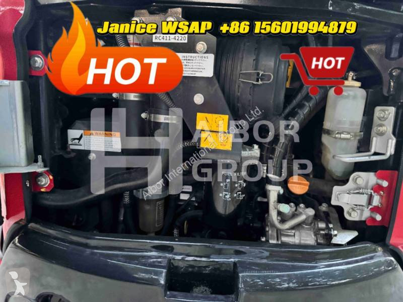 Lopatový nakládač Yanmar