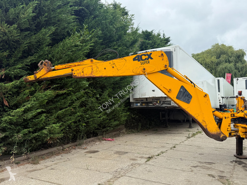 Traktor med grab JCB 4X4X4 Backhoe Loader...