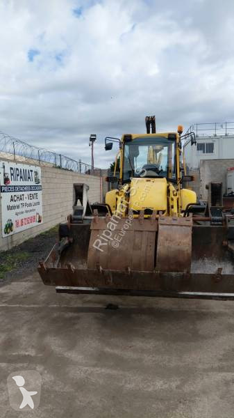 Tractopelle Komatsu