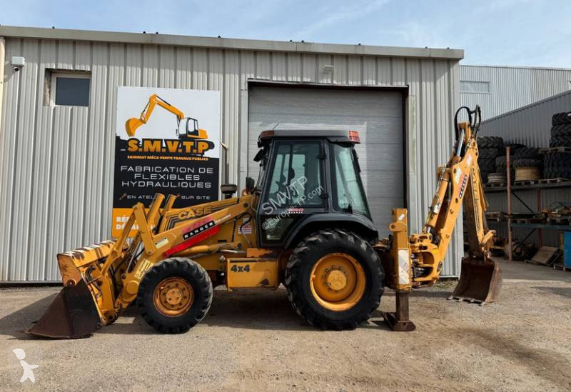 Tractopelle Case JCB CASE KOMATSU