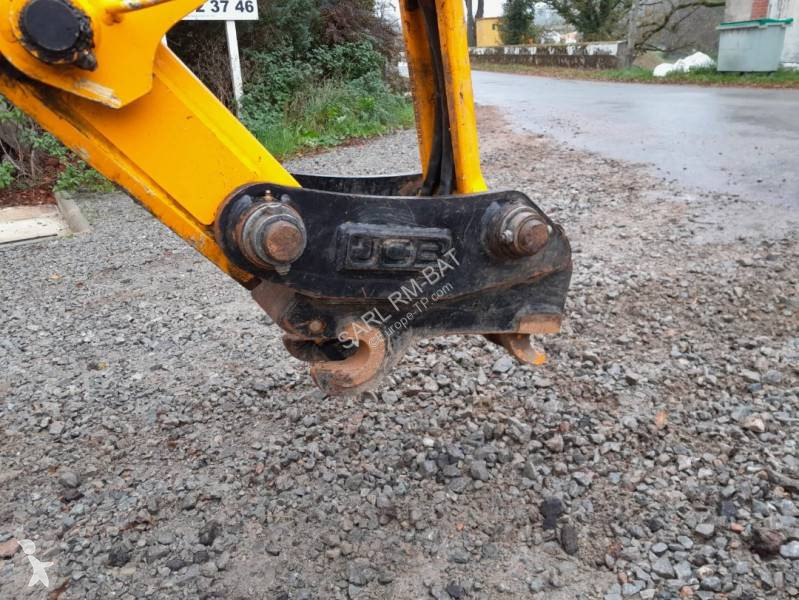 Retroescavadora JCB Plus