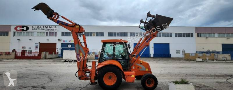 Retroescavadora Fiat Kobelco