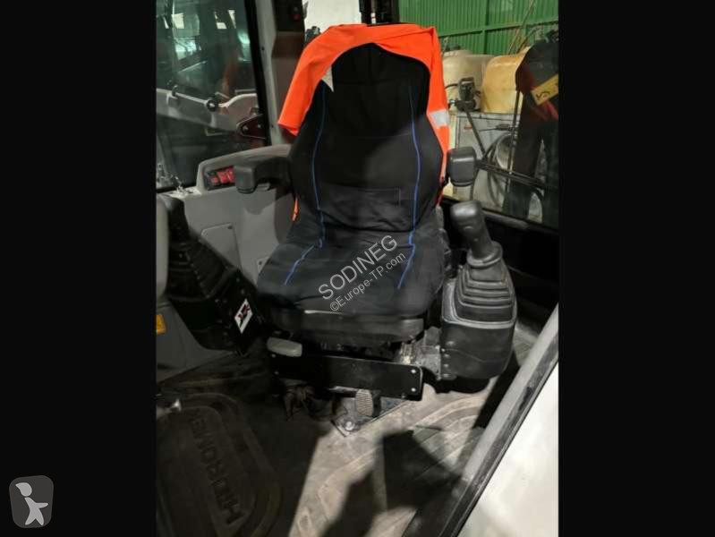 Traktor med grab Hidromek