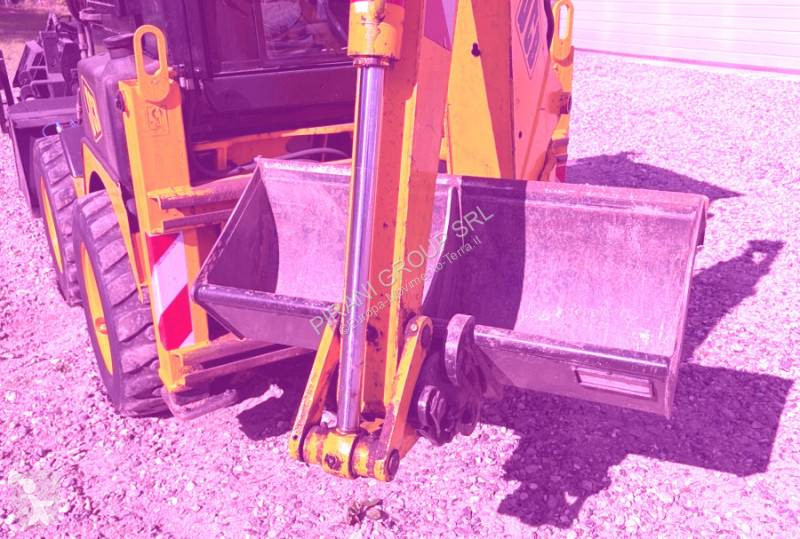 Retroexcavadora JCB