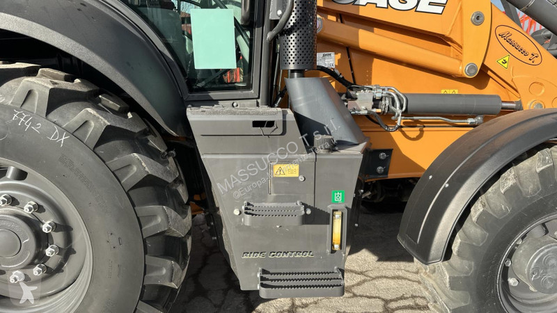 Bagr Case 4x4