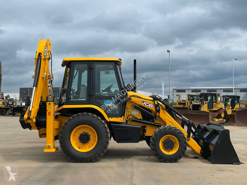 Traktor med grab JCB 3DX 4x4 A/C Hammerlines
