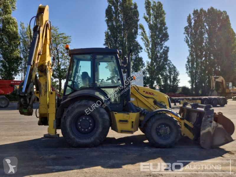 Bagr New Holland