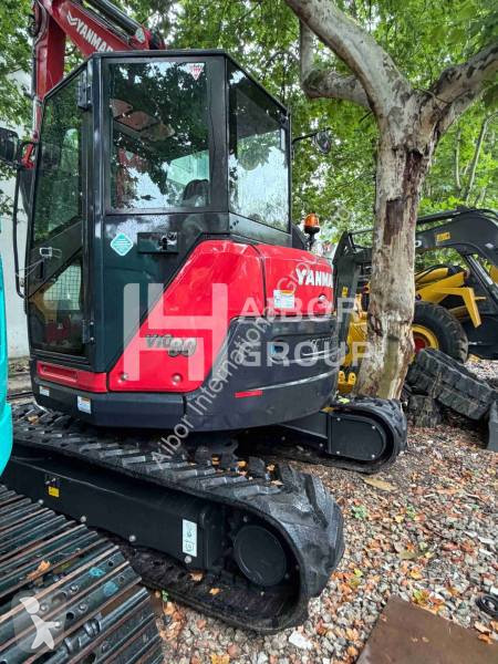 جرافة Yanmar