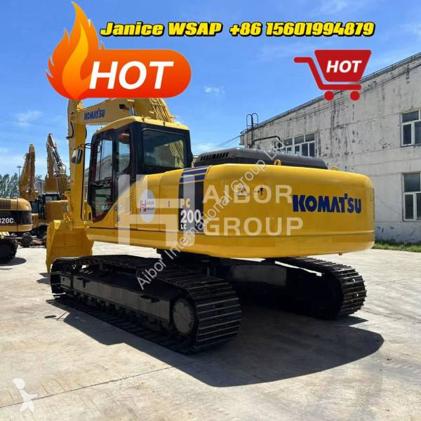 جرافة Komatsu