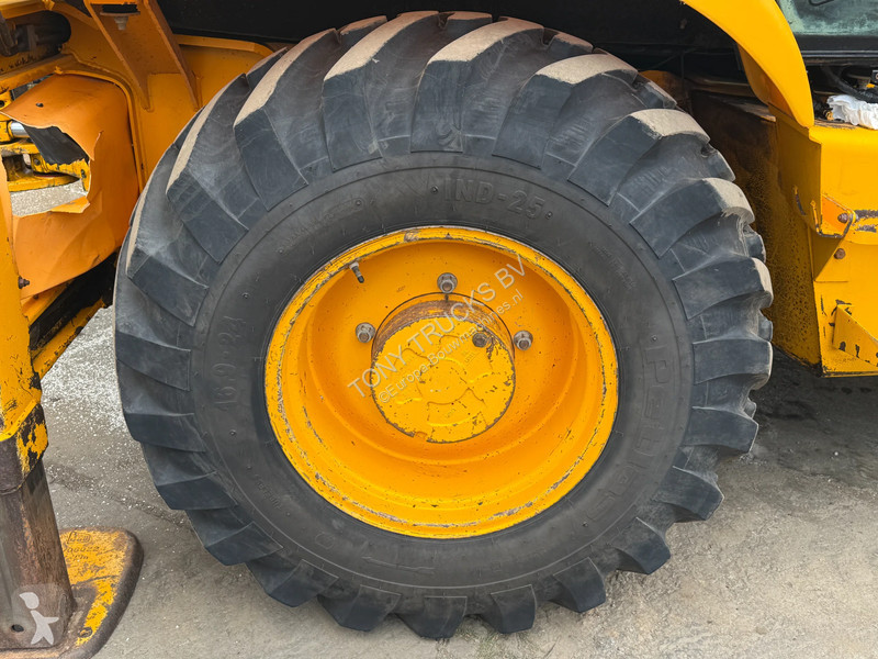 Traktor med grab JCB 4X4X4 Backhoe Loader...