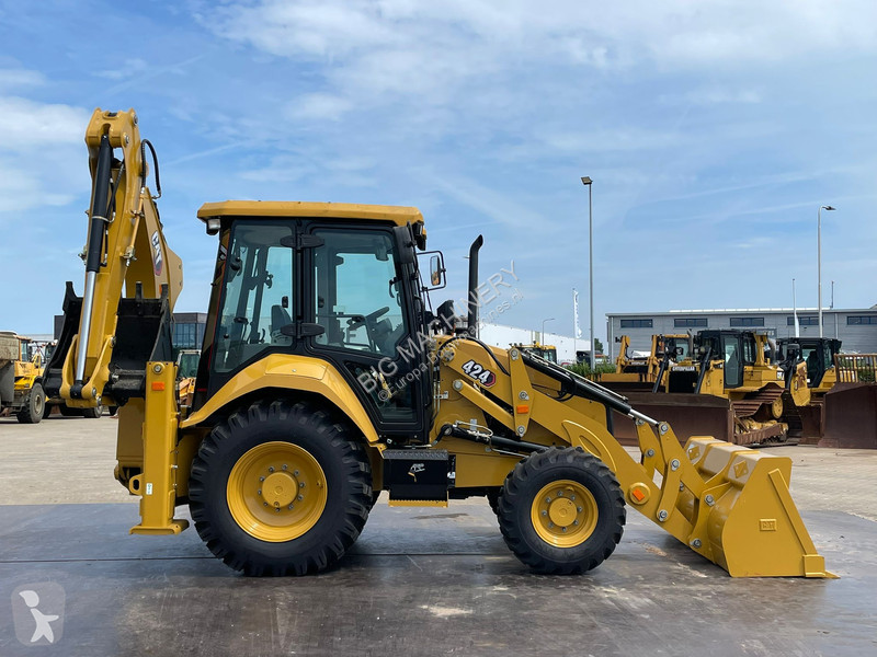 Tractopelle Caterpillar 424