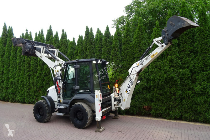 Buldoexcavator JCB 2CX 3CX