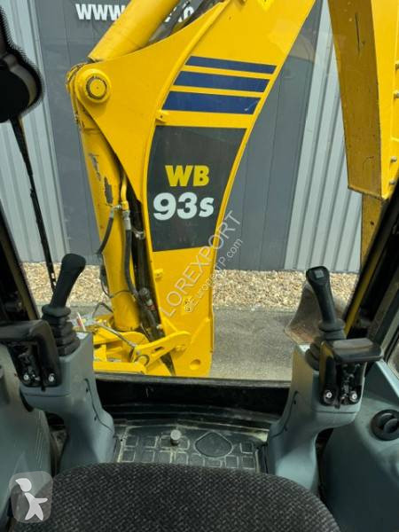 Tractopelle Komatsu