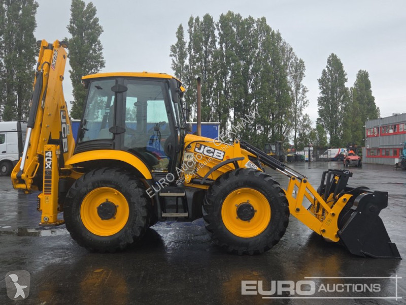 Rýpadlo-nakladač JCB 4CX PRO