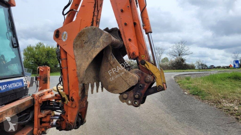 Buldoexcavator  FB 100