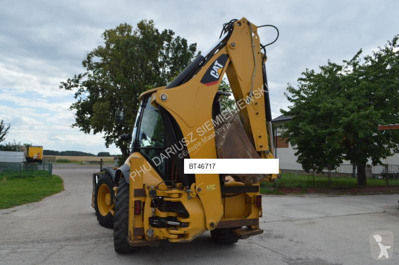 Retroescavadora Caterpillar 444F