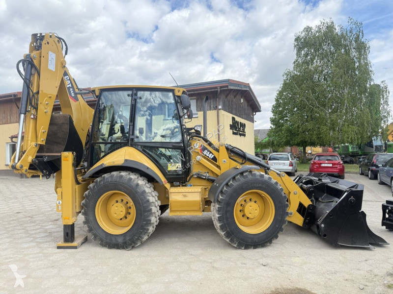 Koparko-ładowarka Caterpillar 444F