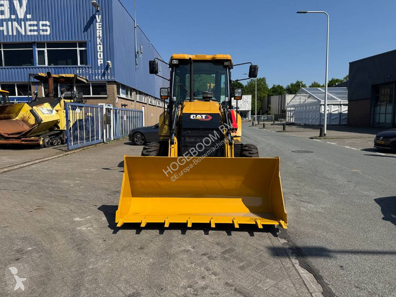 Rýpadlo-nakladač Caterpillar 424 4x4 UNUSED NEW