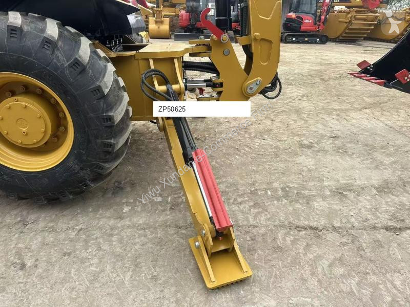 Bagr Caterpillar 420