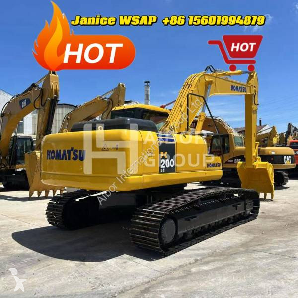 جرافة Komatsu
