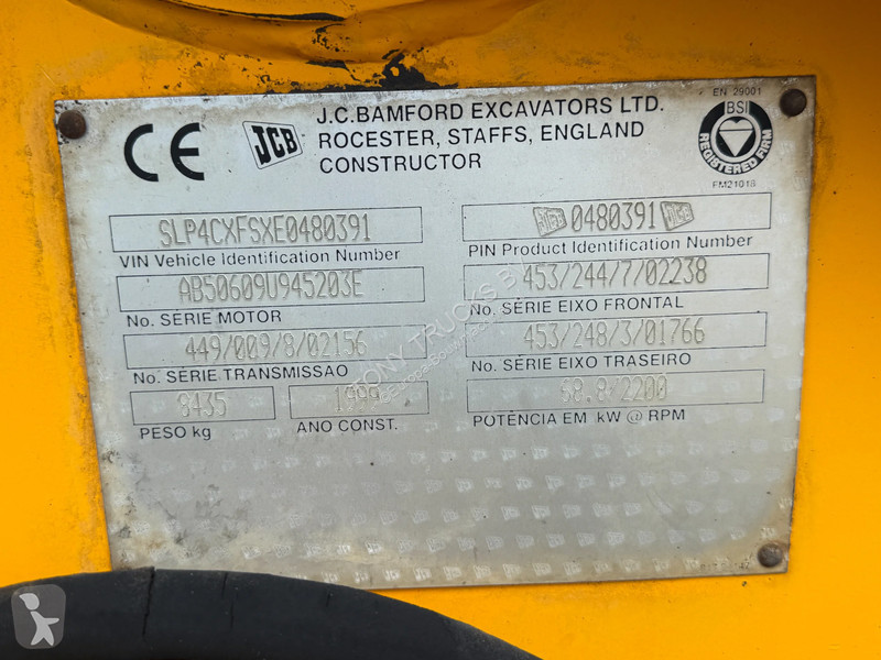 Traktor med grab JCB 4X4X4 Backhoe Loader...