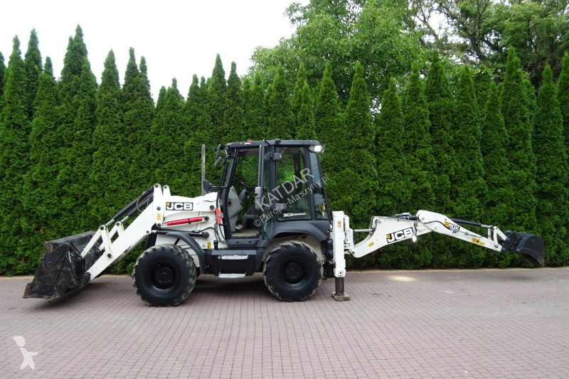 Buldoexcavator JCB 2CX 3CX