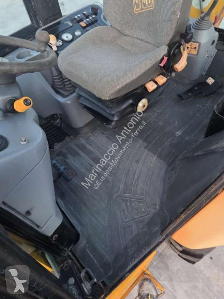 Tractopelle JCB 2CX
