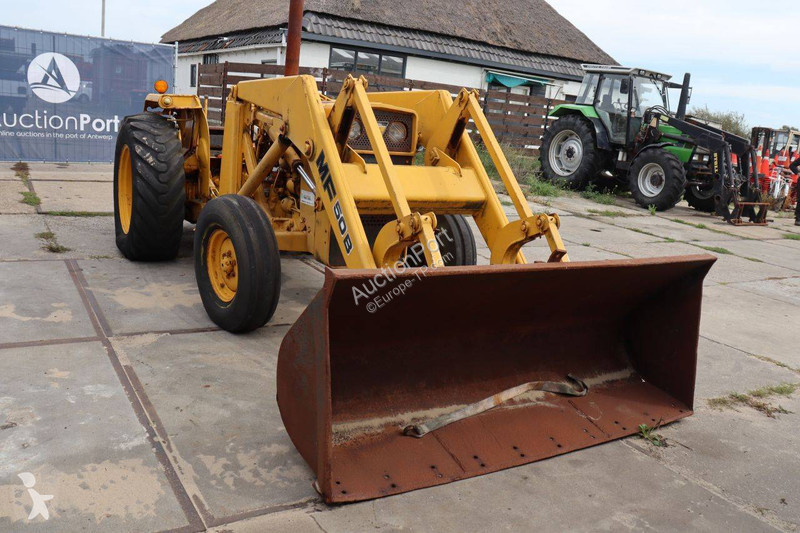 Traktorgrävare Massey Ferguson MF50B