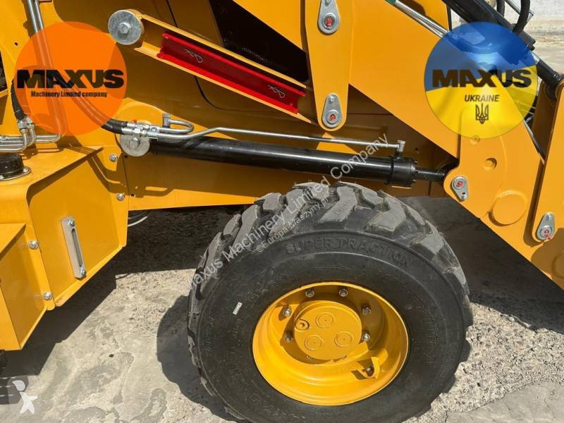 Buldoexcavator Maxus Escavadora Carregadeira...