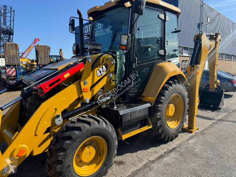 Terna Caterpillar 424 4X4 ( UNUSED )