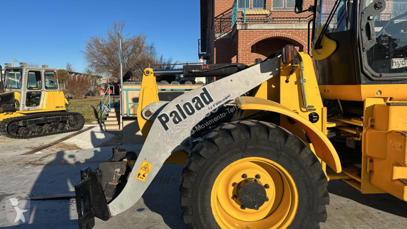 Traktor med grab Palazzani 4X4