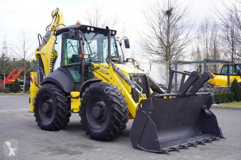 Buldoexcavator New Holland