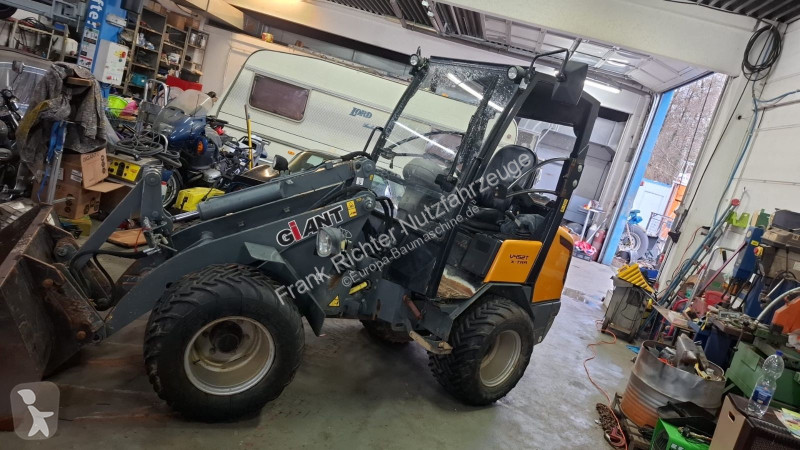 Nakladač Giant Giant V 452 XTRA org1154Std...