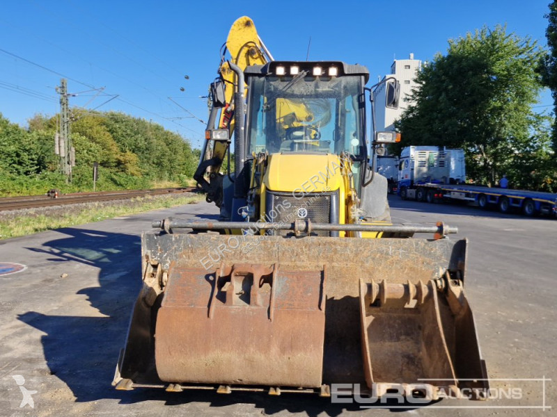 Bagr New Holland