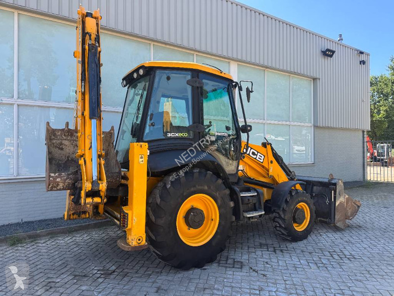 Traktor med grab JCB 3 CX 2017