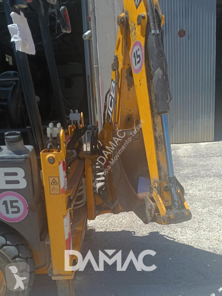 Traktorgrävare JCB -HF