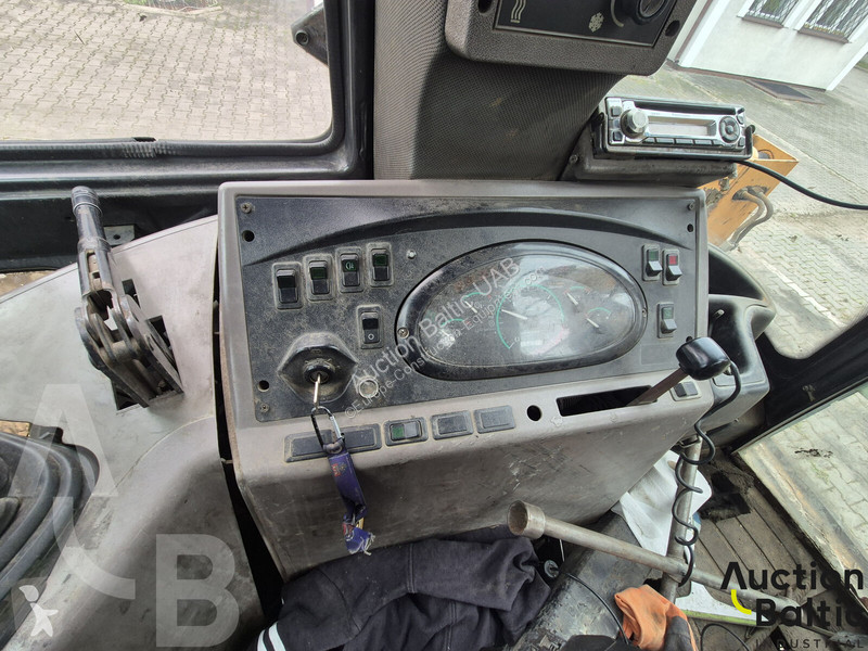 Traktor med grab Case