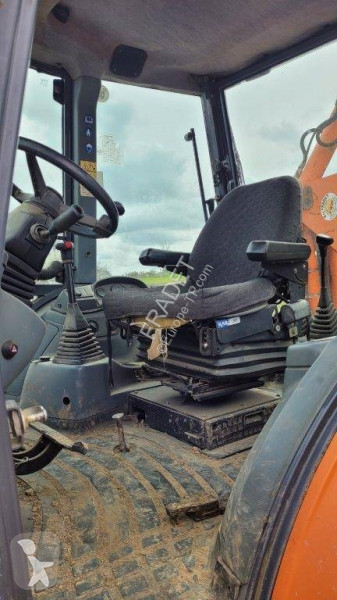 Buldoexcavator  FB 100